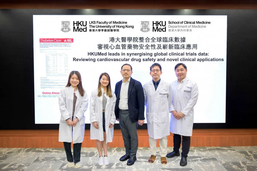 HKUMed evaluates the safety profile and therapeutic potential of GLP-1 receptor agonists by analysing global clinical trial data comprising more than 80,000 patients with diabetes and heart disease. The research is led by Dr Will Chan Yap-hang (second right) and Professor Tse Hung-fat (middle).  