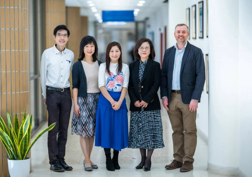 From Left to Right: Dr Charles Cheuk-fung Hau, Associate Professor Kathy Kar-man Shum, Senior Lecturer and PhD candidate Jacqueline Wai-yan Tang, Professor Cynthia Kar Yung Yiu and Associate Professor Rory Munro Watt