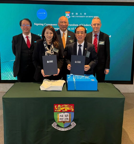 (Left to right) Group photo of Mr Richard Tsang, Council Member of UNICEF HK; Prof May Chiu, Executive Director of UNICEF HK; Mr. Leo Kung, Council Member and Chairman of the Information and Technology Committee of UNICEF HK; Prof Bennett Yim, Chairman of HKU AcT; Prof Ian Holliday, Vice-President and Pro-Vice-Chancellor (Teaching and Learning) of HKU.