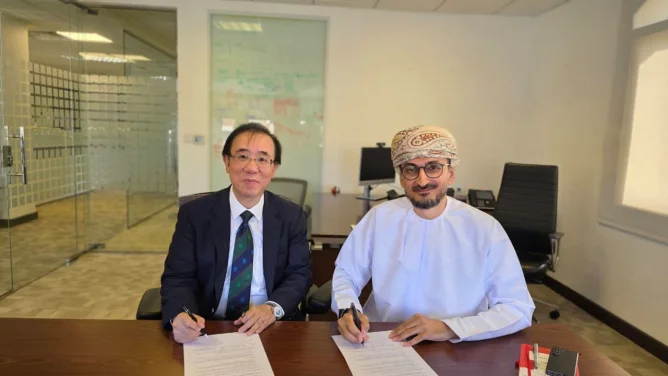 HKU Signs MoU with Takatuf Oman to Enhance Educational Opportunities for Omani Scholars