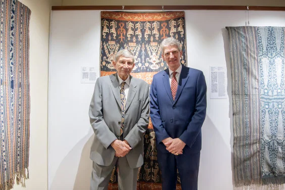 Symbols of Identity: IKAT Textiles from Indonesia