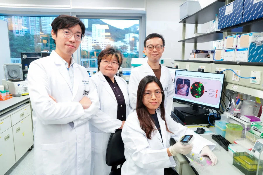 Professor Alan Wong Siu-lun (left) said that by identifying fatty acid metabolic factors as potential biomarkers will enable doctors to match patients with the most suitable treatment plans more accurately and effectively in the future, thereby enhancing therapeutic outcomes and success rates.  