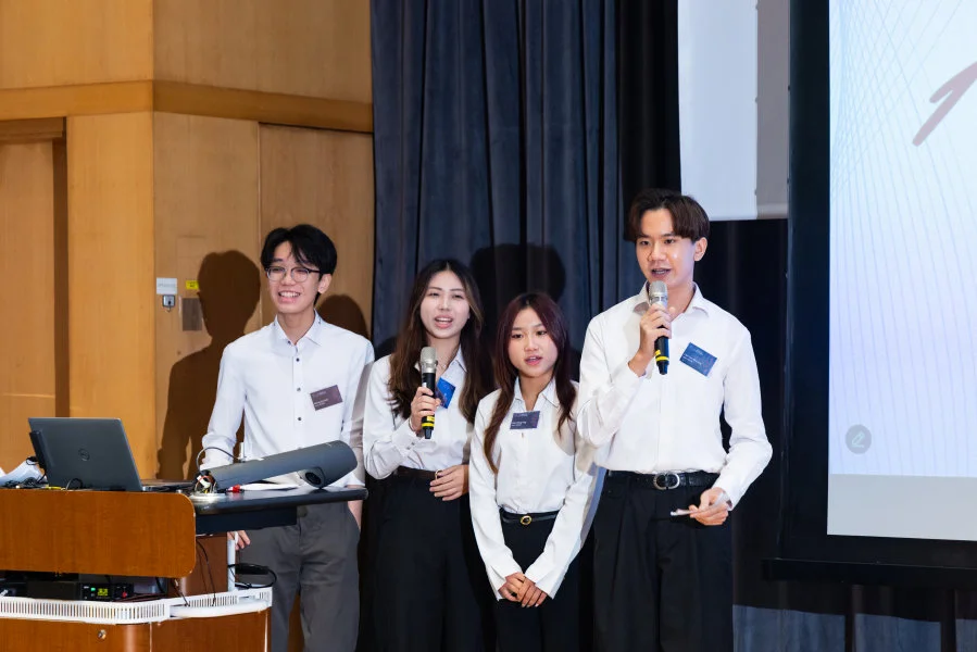 Champion team AIServ received the award for their proposal 