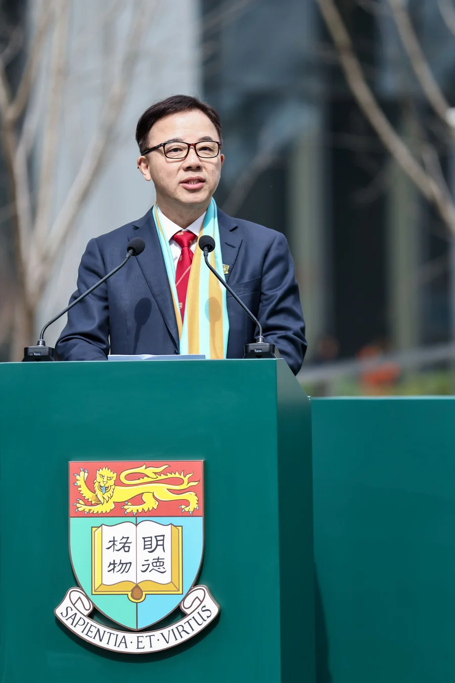 Professor Xiang Zhang, President and Vice-Chancellor of HKU, delivers a speech at the Grand Opening of the HKU Zhangjiang Base.