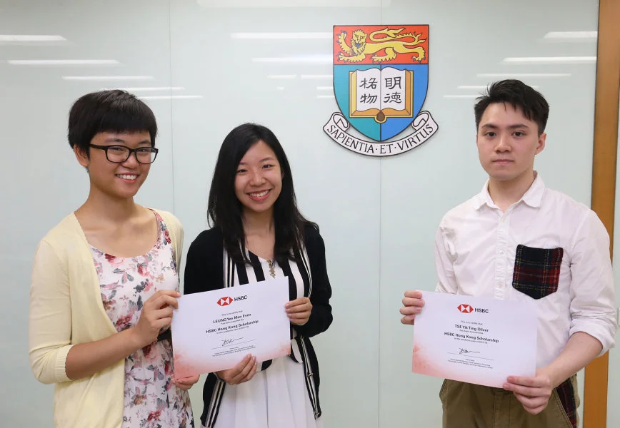 (from left) Winners of the HSBC Hong Kong Scholarship 2017-18 Ms. Jessie Ho, Ms. Even Leung and Mr. Oliver Tse.  