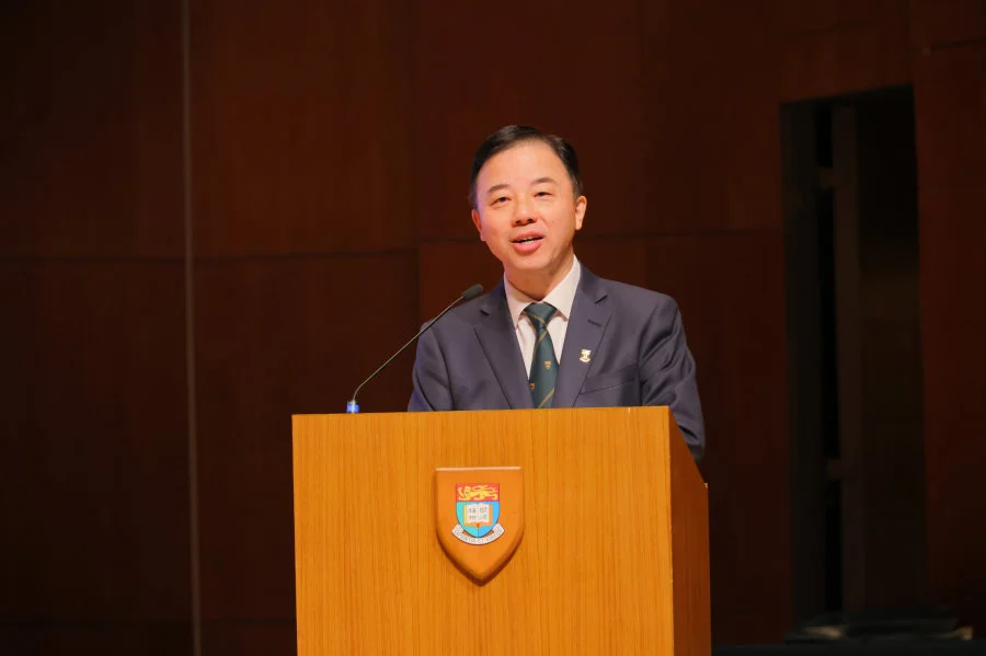 Professor Xiang Zhang, President and Vice-Chancellor of HKU, delivers welcome remarks. 
