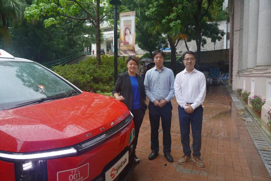 HKU Smart Mobility Lab and SynCab, a taxi fleet under Chung Shing Taxi Ltd., have jointly developed and launched an AI-powered Smart Dispatch Decision System, offering a faster and more intelligent ride-matching experience for both taxi drivers and passengers.