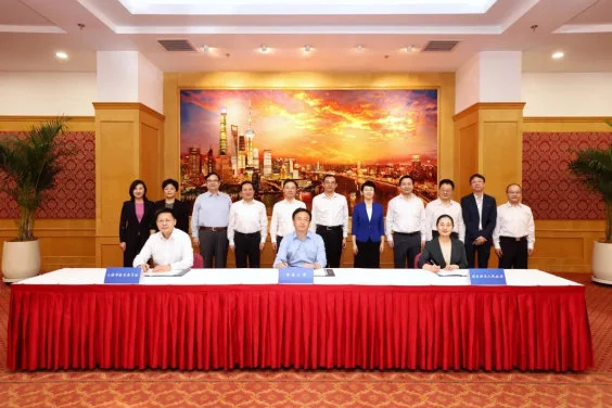 HKU signs MOU with Shanghai Municipal Government for New HKU-CDS Shanghai teaching and research site (Zhangjiang Hi-Tech Park)