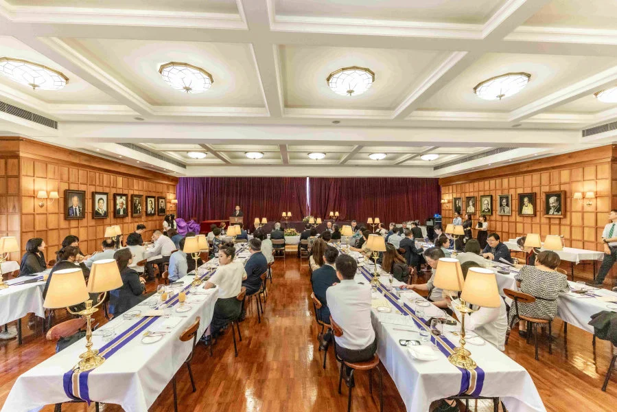 To celebrate HKU’s longstanding academic tradition, a Farewell and Thanksgiving Dinner was held at St. John’s College.  